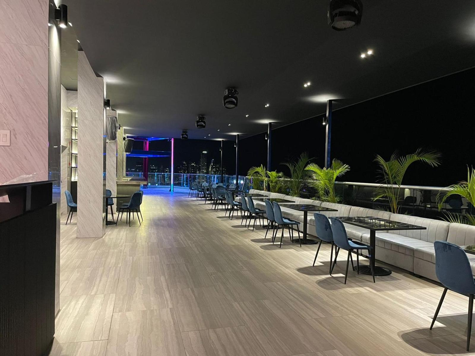 Moderno Apartamento En Avenida Balboa Panama City Exterior photo